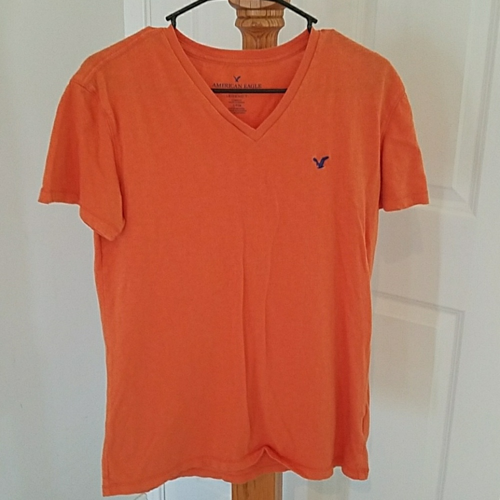 Men's orange American Eagle tshirt